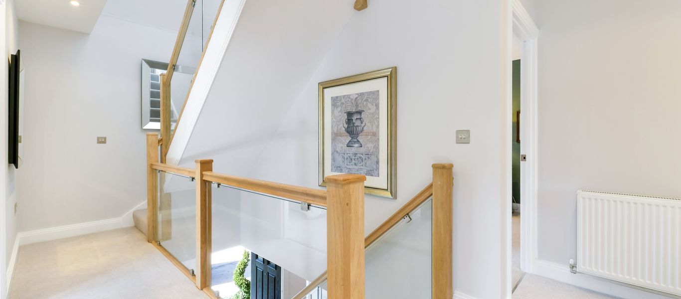 Aquinna Homes gallery image 12