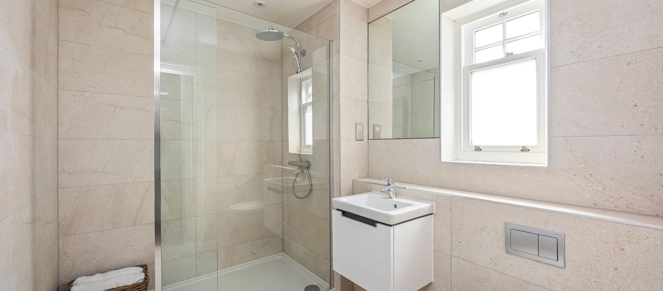 Aquinna Homes gallery image 36